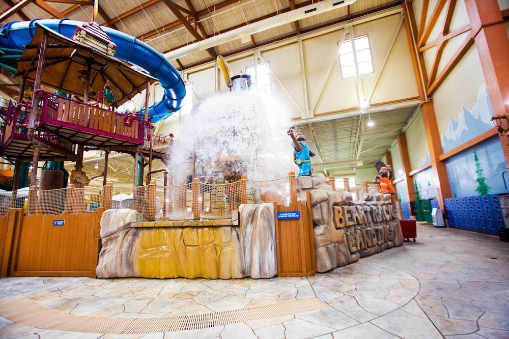 Great Wolf Lodge Scotrun Bagian luar foto